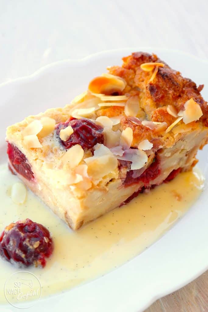 Kirschenmichel mit Vanillesoße - So nach Gefühl Kirschenmichel mit Vanillesoße - So nach Gefühl