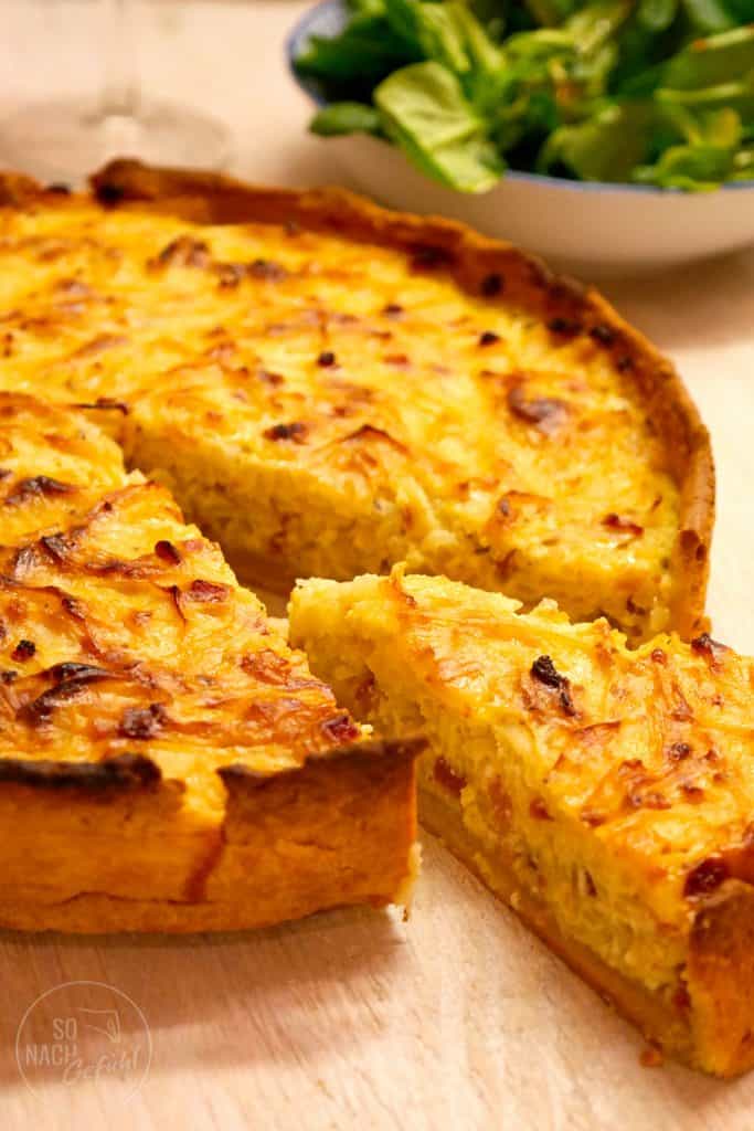 Zwiebelkuchen mit Mürbeteig
