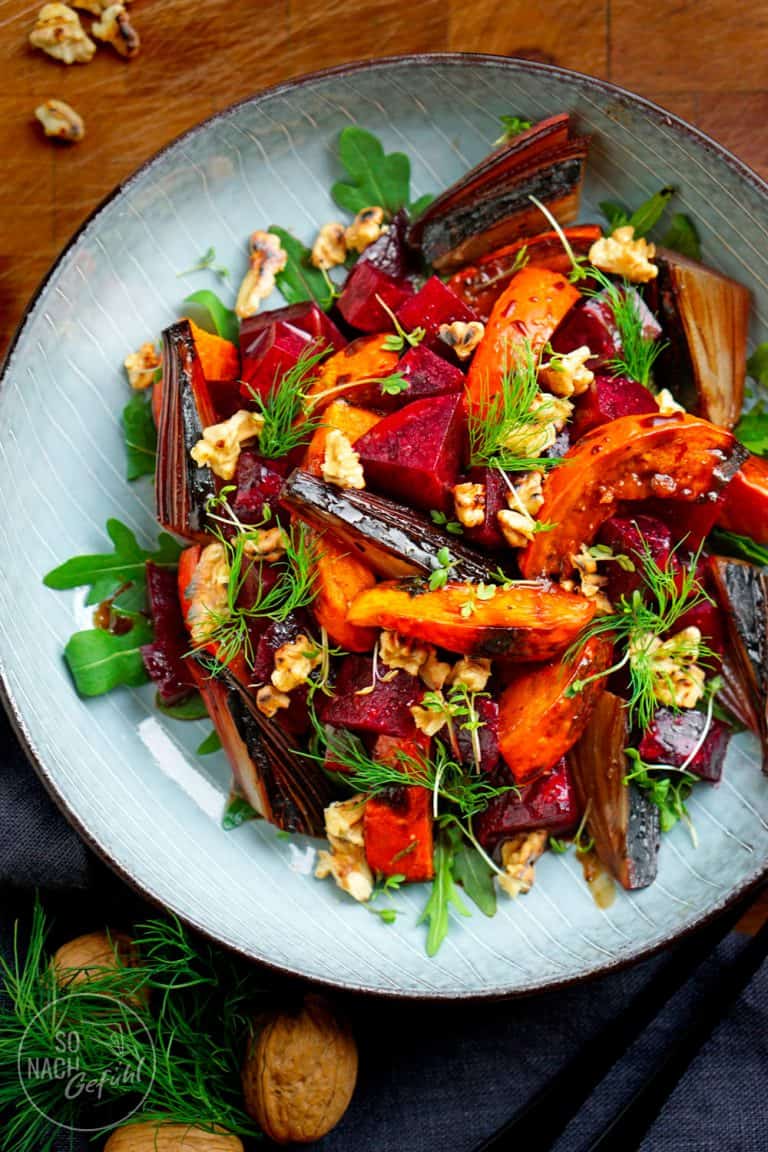 Rote Bete und Kürbissalat mit Walnüssen - So nach Gefühl Rote Bete und Kürbissalat mit Walnüssen - So nach Gefühl