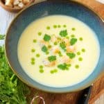 Kerbelknollensuppe mit Croutons und Dillöl