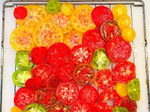 Tomaten abtropfen