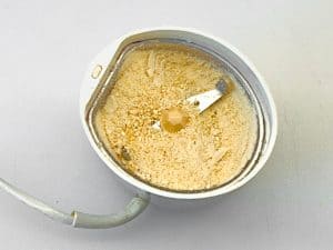 Cashewkerne fein mahlen